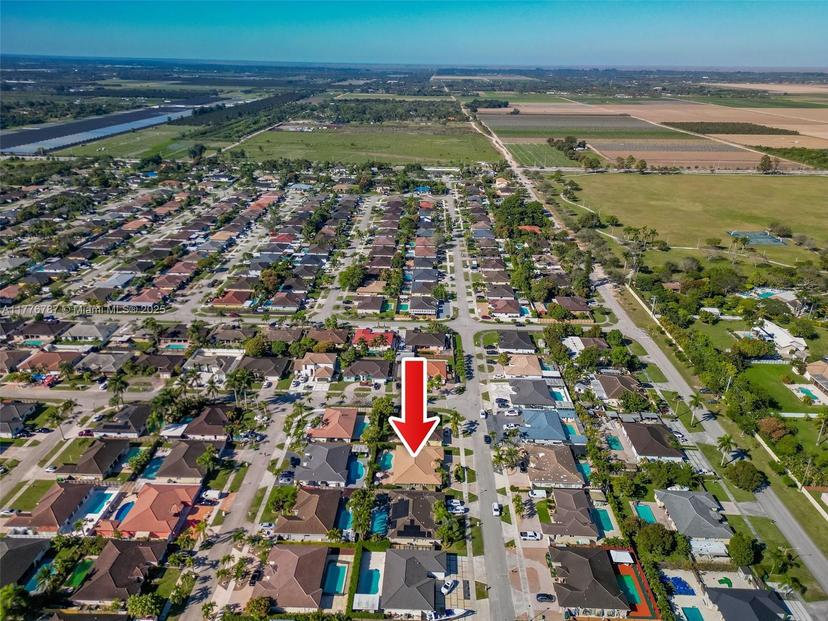 Picture of 15326 SW 168Th Ter, Miami FL 33187