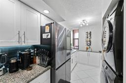 Picture of 6800 Cypress Rd # 513, Plantation, FL 33317