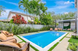 Picture of 13817 SW 39Th Ter, Miami, FL 33175