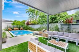 Picture of 13817 SW 39Th Ter, Miami, FL 33175