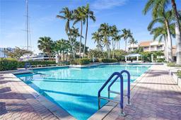 Picture of 3610 Yacht Club Dr # 213, Aventura, FL 33180