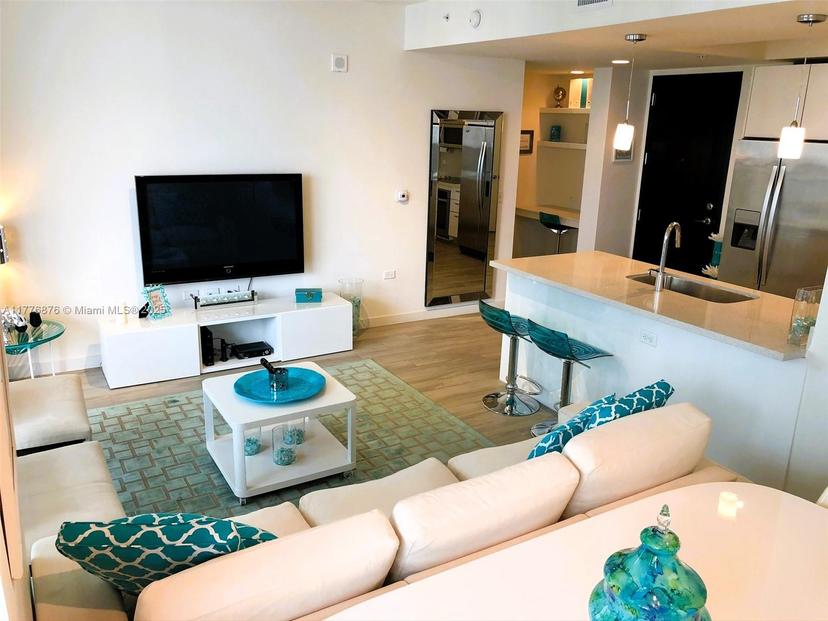 Picture of 999 SW 1St Ave # 2215, Miami FL 33130