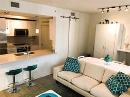 Picture of 999 SW 1St Ave # 2215, Miami, FL 33130