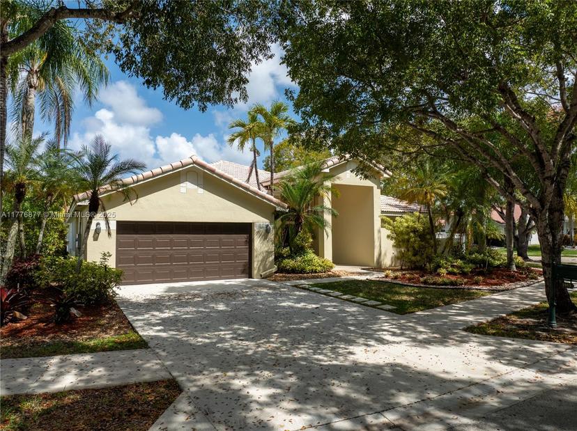 Picture of 1953 S Landing Way, Weston FL 33326