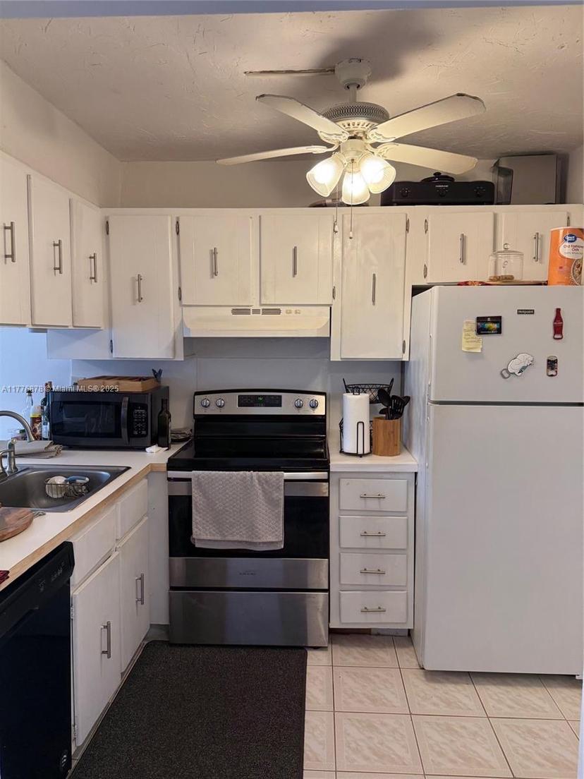 Picture of 16465 NE 22Nd Ave # 505, North Miami Beach FL 33160