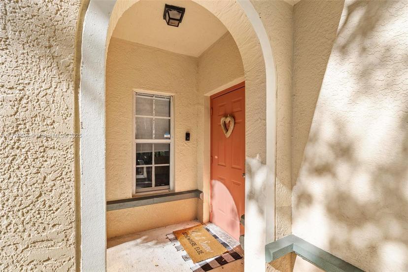 Picture of 2474 Centergate Dr # 101, Miramar FL 33025