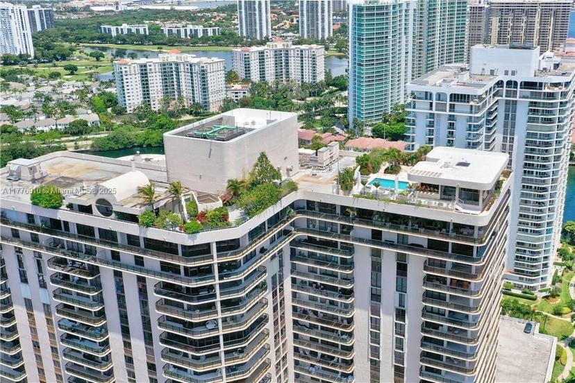 Picture of 19667 Turnberry Way # 3F, Aventura FL 33180