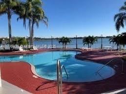 Picture of 2850 N Oakland Forest Dr # 108, Oakland Park FL 33309