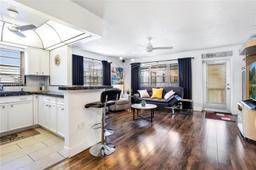 Picture of 148 Canterbury F # 148, West Palm Beach, FL 33417