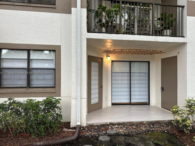 Picture of 630 S Park Rd # 3, Hollywood FL 33021