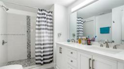 Picture of 201 SW 116Th Ave # 22208, Pembroke Pines, FL 33025