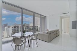 Picture of 300 Biscayne Blvd Way # 4408, Miami, FL 33131