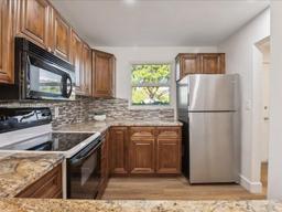 Picture of 103 Royal Park Dr # 1G, Oakland Park, FL 33309