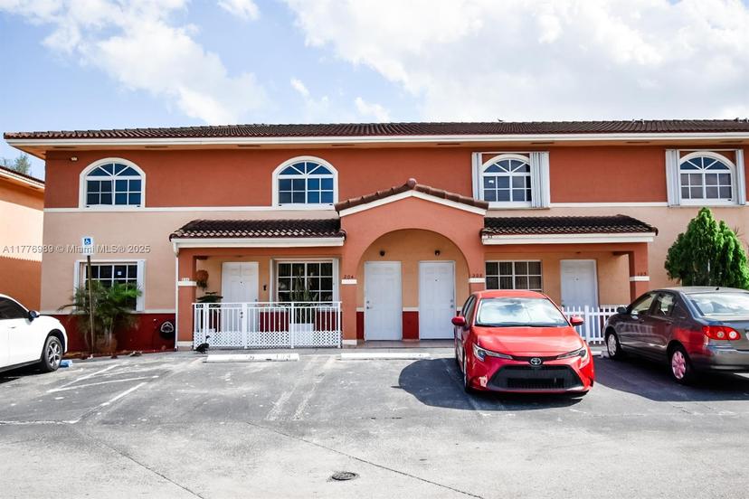 Picture of 6807 W 36Th Ave # 204, Hialeah FL 33018