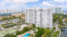Picture of 2851 NE 183Rd St # 1504E, Aventura, FL 33160