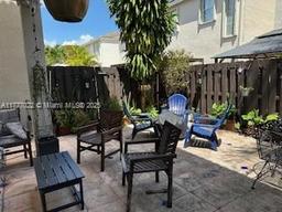 Picture of 4833 NW 108Th Path, Doral, FL 33178