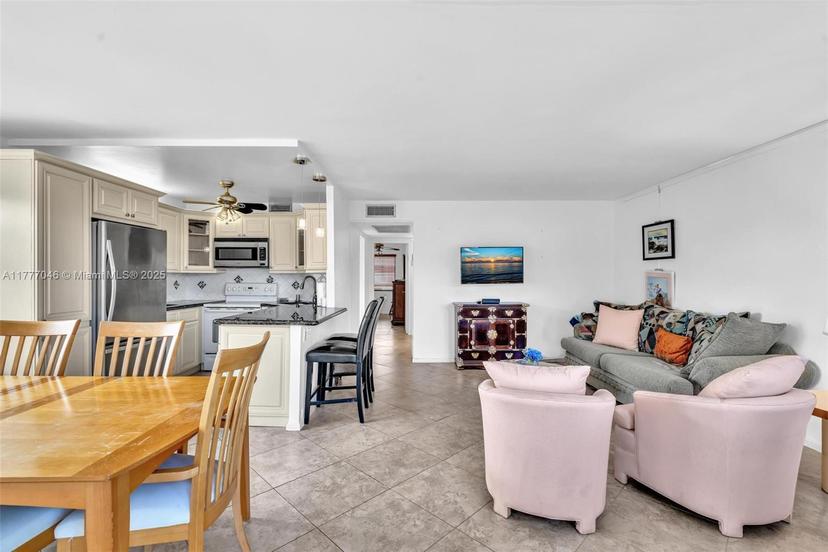 Picture of 3021 Swansea B # 3021, Deerfield Beach FL 33442