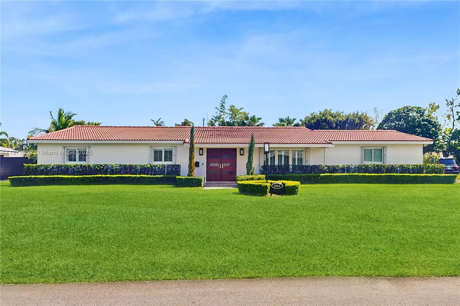 Picture of 8860 SW 155Th Ter, Palmetto Bay, FL 33157