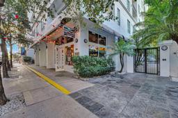 Picture of 234 NE 3Rd St # 2202, Miami, FL 33132