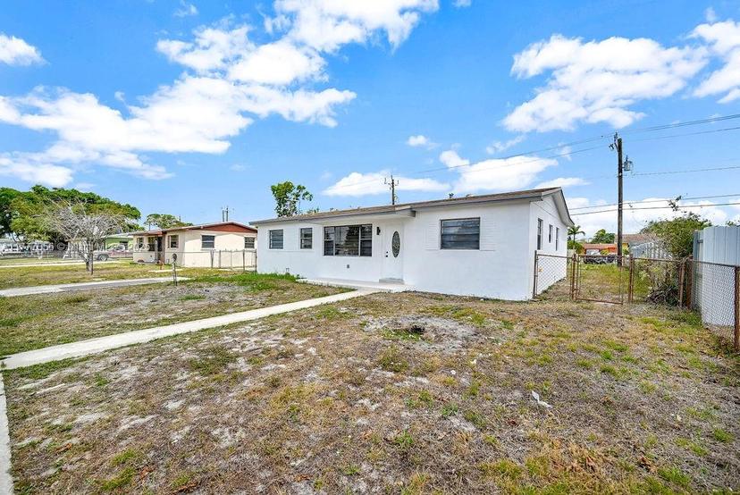 Picture of 20911 NW 30Th Ct, Miami Gardens FL 33056
