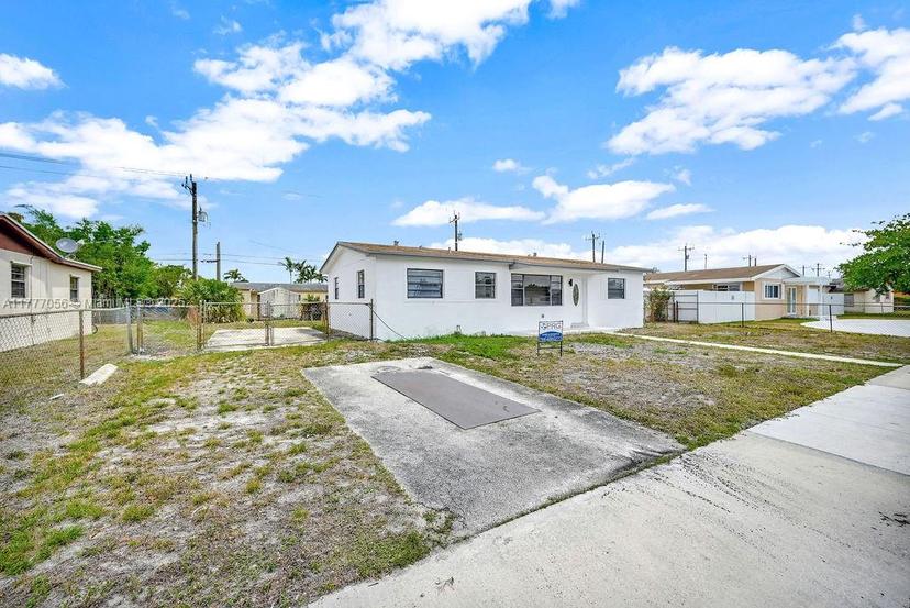 Picture of 20911 NW 30Th Ct, Miami Gardens FL 33056