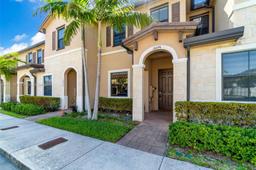 Picture of 10494 W 33Rd Way # 10494, Hialeah, FL 33018