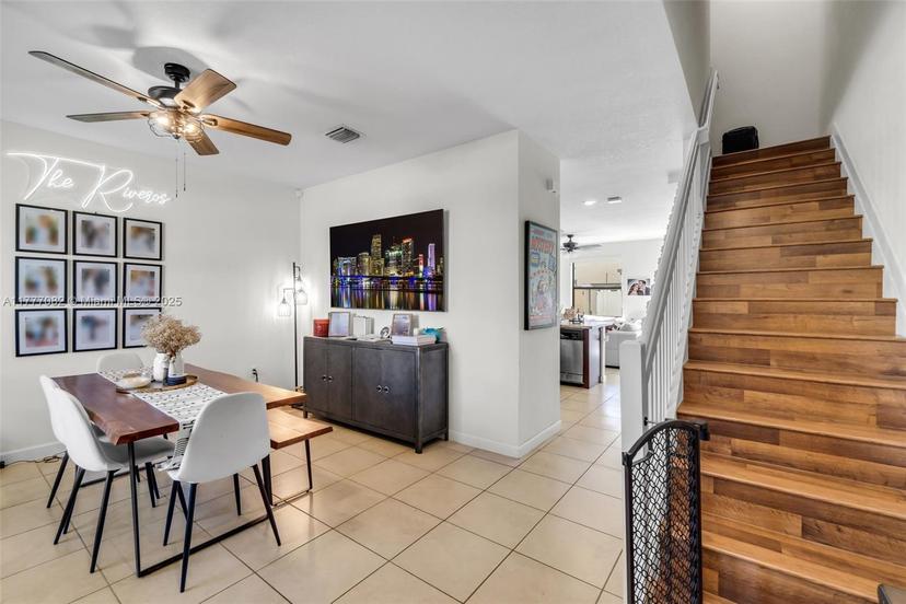 Picture of 10494 W 33Rd Way # 10494, Hialeah FL 33018
