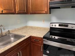 Picture of 241 SE 9Th Ave # 109, Pompano Beach, FL 33060