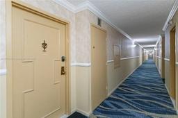 Picture of 3800 S Ocean Dr # 505, Hollywood, FL 33019
