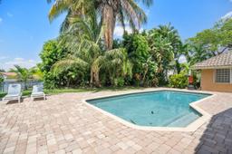 Picture of 10101 SW 5Th St, Plantation, FL 33324