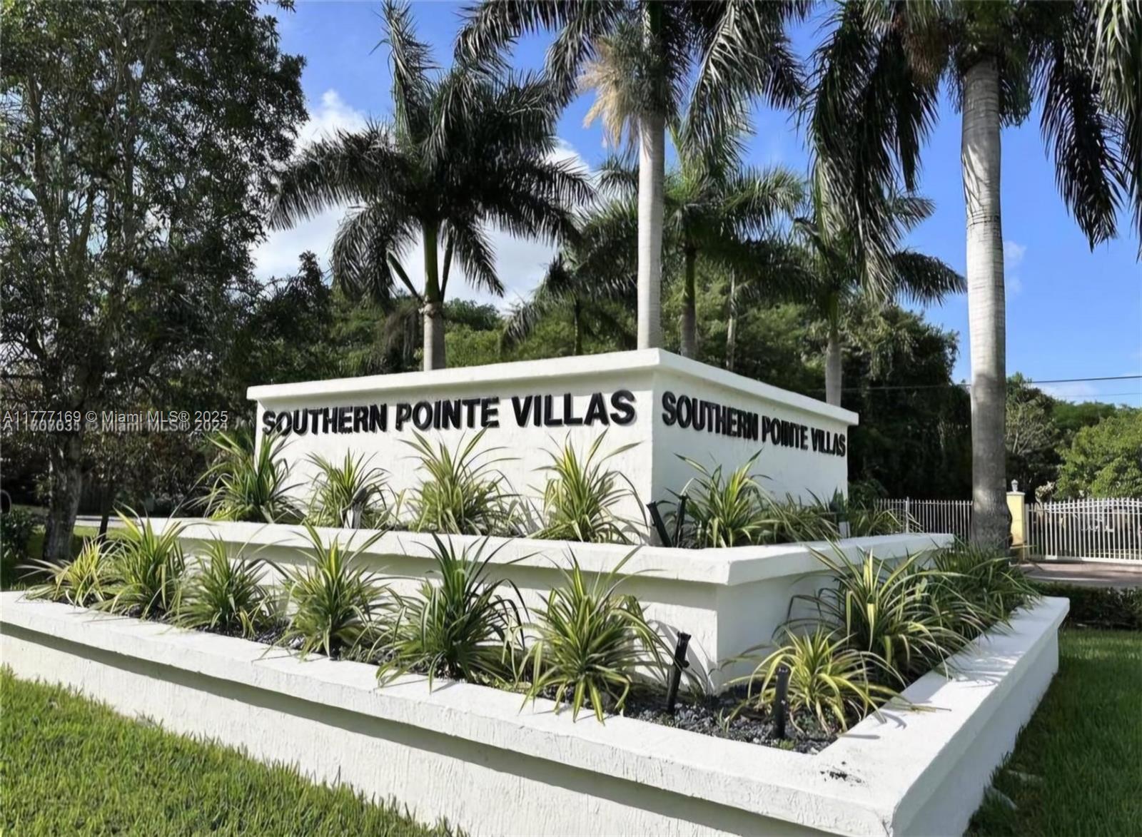 Picture of 634 SW 2Nd Pl, Florida City, FL 33034