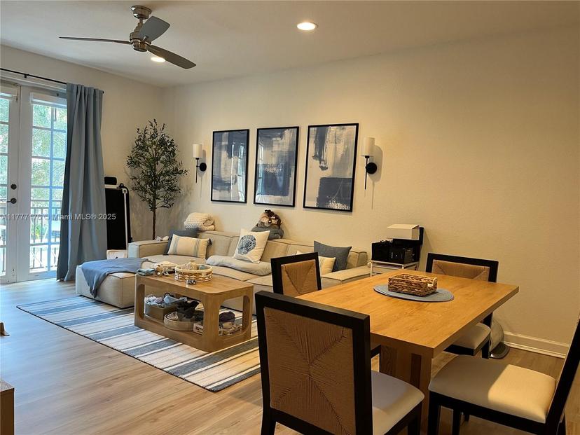 Picture of 836 SW 147Th Ave # 3008, Pembroke Pines FL 33027