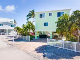 Picture of 140 Fairwich Ct, Tavernier, FL 33070