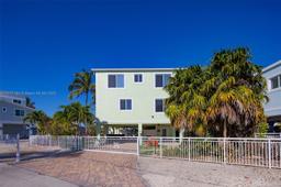 Picture of 140 Fairwich Ct, Tavernier, FL 33070