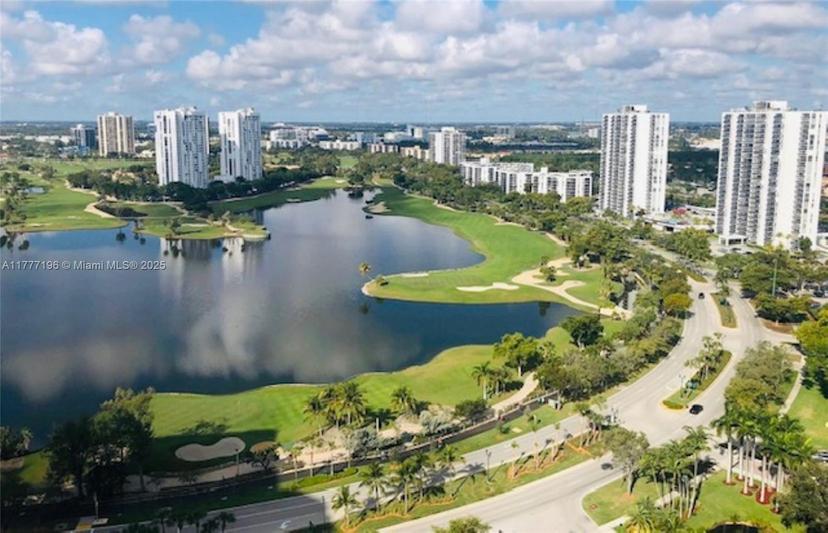 Picture of 3301 N Country Club Dr # 612, Aventura FL 33180