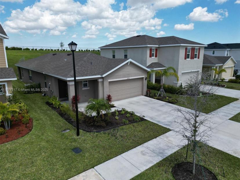Picture of 10770 SW Vasari Way, Port St. Lucie FL 34987
