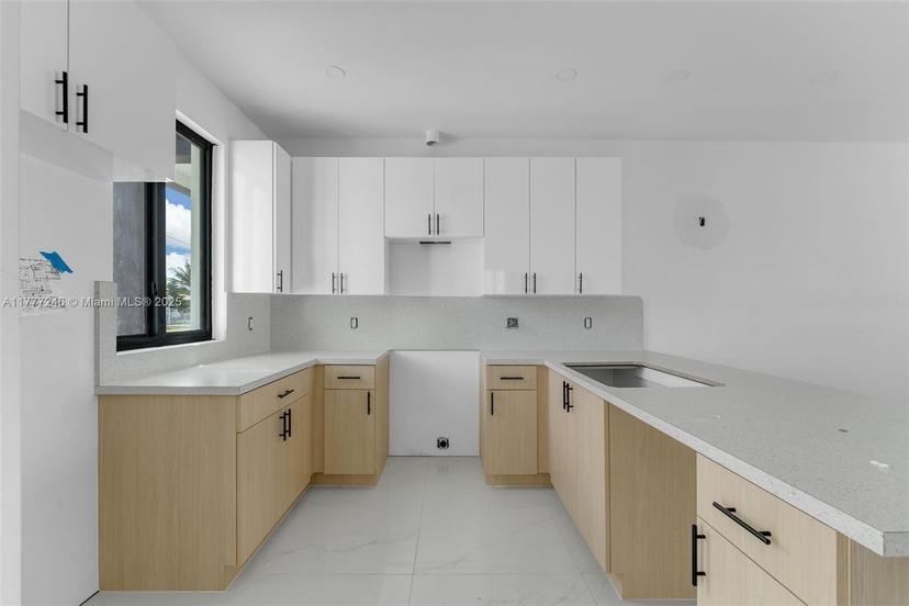 Picture of 12387 SW 220Th St # 12387, Miami FL 33170