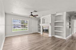 Picture of 813 Sarazen Dr, West Palm Beach, FL 33413
