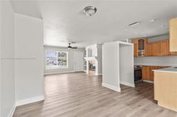 Picture of 813 Sarazen Dr, West Palm Beach, FL 33413