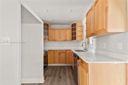 Picture of 813 Sarazen Dr, West Palm Beach, FL 33413