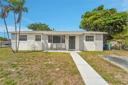 Picture of 2271 NW 178Th St, Miami Gardens, FL 33056