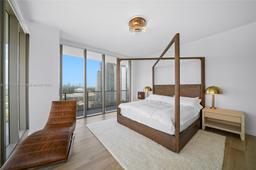 Picture of 2678 Tigertail Ave # 1002B, Miami, FL 33133