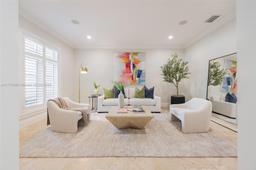 Picture of 11725 SW 69Th Ct, Pinecrest, FL 33156