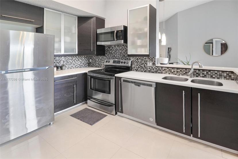 Picture of 6952 SW 39Th St # C302, Davie FL 33314
