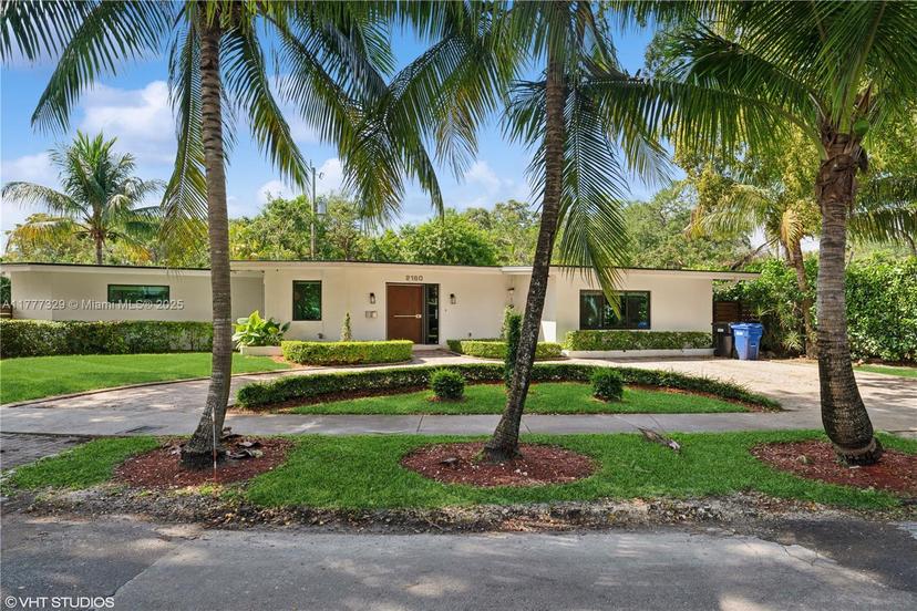Picture of 2180 NE 191St Dr, North Miami Beach FL 33179