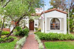 Picture of 425 Cadagua Ave, Coral Gables, FL 33146
