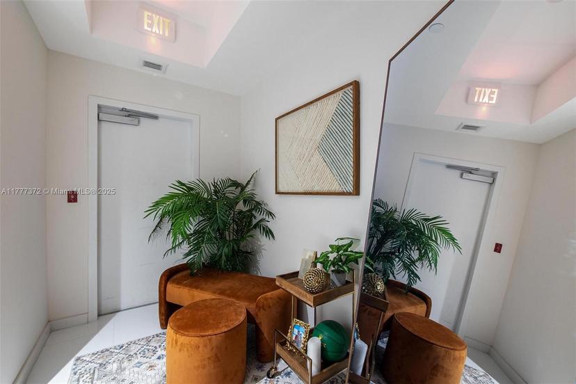 Picture of 851 NE 1St Ave # 4100, Miami FL 33132