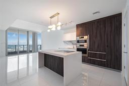Picture of 851 NE 1St Ave # 4100, Miami, FL 33132