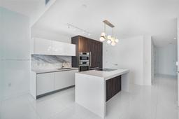 Picture of 851 NE 1St Ave # 4100, Miami, FL 33132
