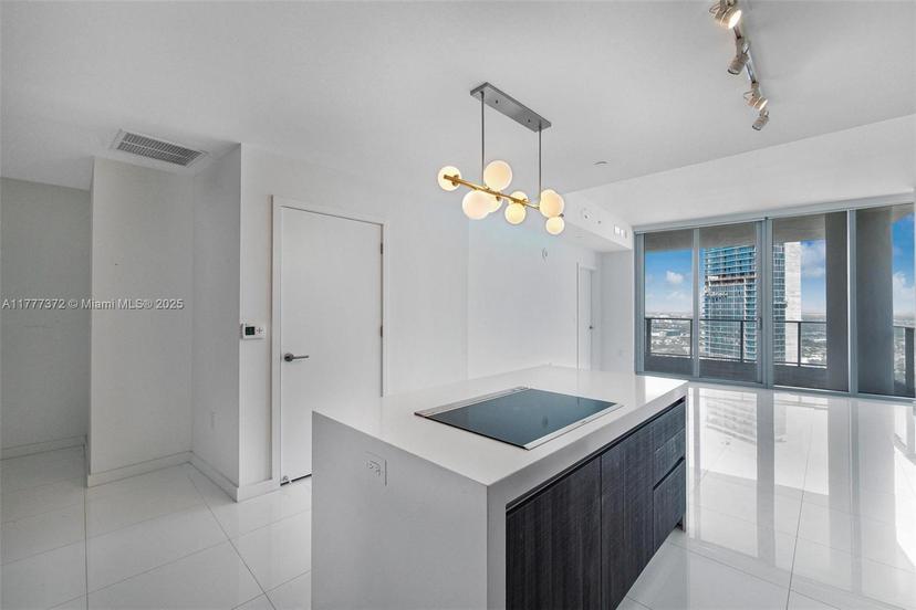 Picture of 851 NE 1St Ave # 4100, Miami FL 33132
